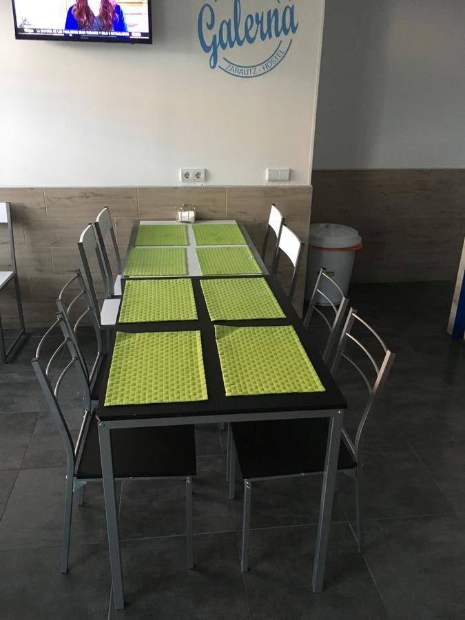 Galerna Zarautz Hostel المظهر الخارجي الصورة